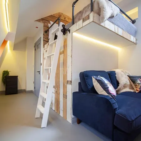 Higgihaus 5 Clare Street Central Location Бристоль