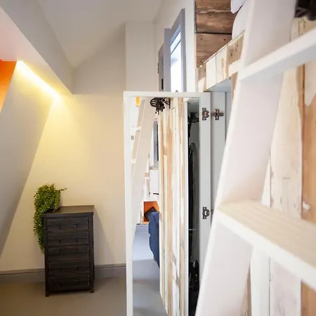 Higgihaus 5 Clare Street Central Location Бристоль