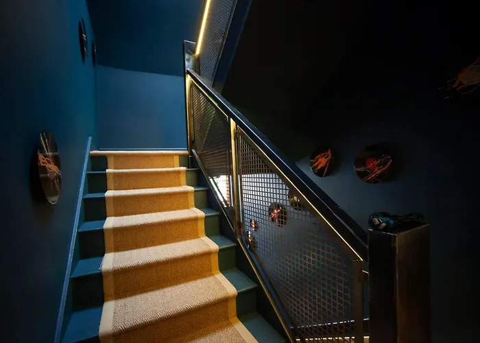 Higgihaus 5 Clare Street Central Location Апартаменты *