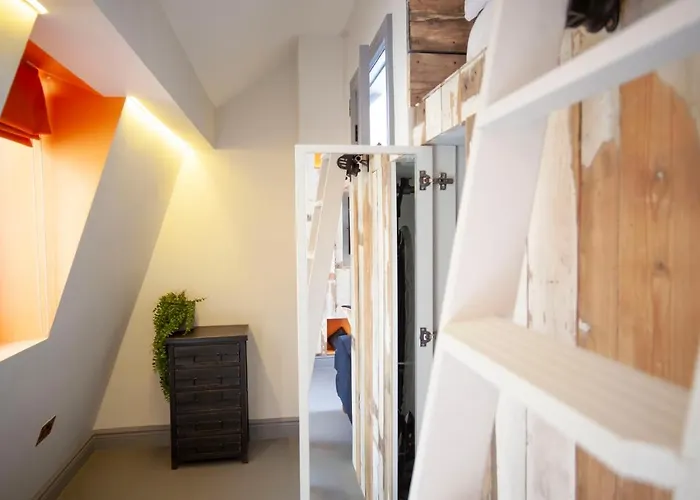 Higgihaus 5 Clare Street Central Location Bristol